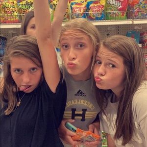 Meet your Posher, Katie blake